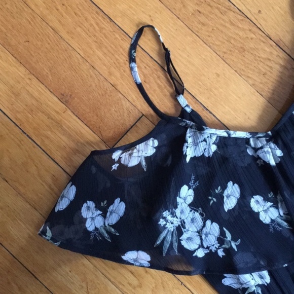 Abercrombie Cold Shoulder Floral Dress NWOT - Picture 6 of 7